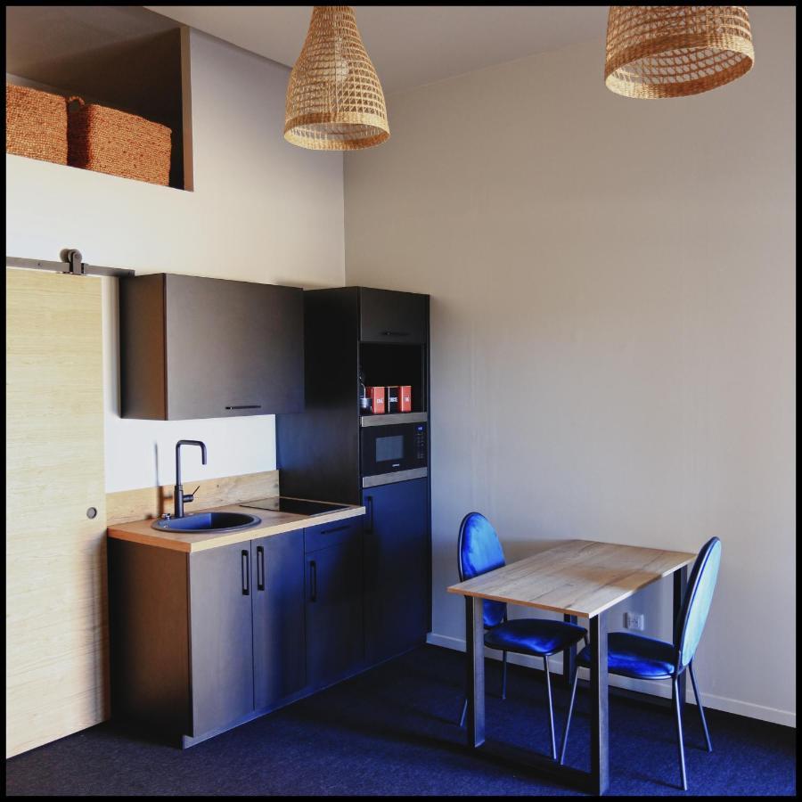 Leden Apartment Lissieu Exterior foto